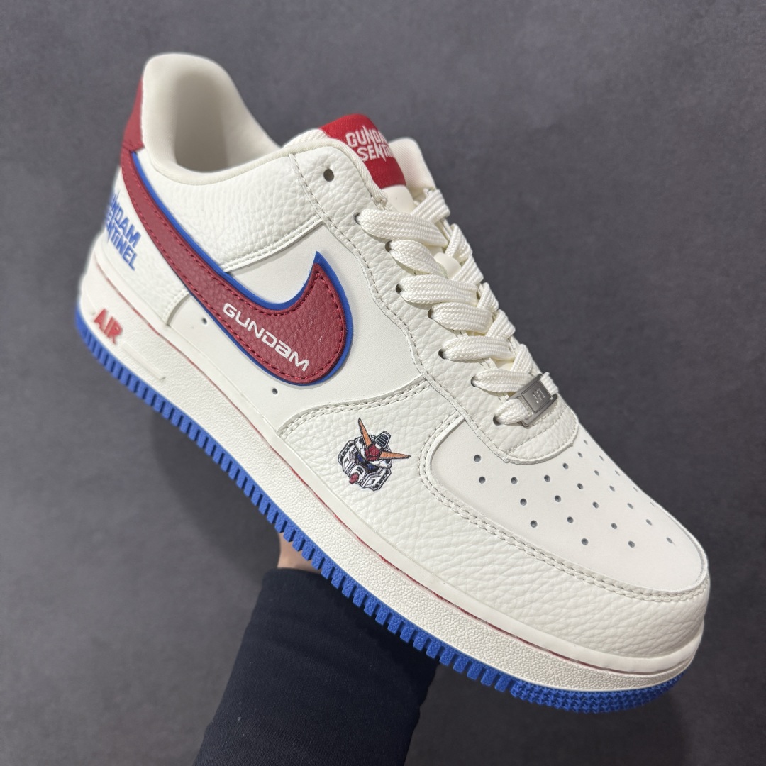 图片[3]-【定制版】Nike Air Force 1\’07 Low 万代联名 白红蓝 空军一号低帮休闲板鞋  #原楦头原纸板 原装鞋盒 原厂鞋底 超高清洁度 细节完美 货号：SC0601-565  尺码：36 37 37.5 38 39 39.5 40 40.5 41.5 42 42.5 43 44 44.5 45 编码：HXSB310320-选品中心