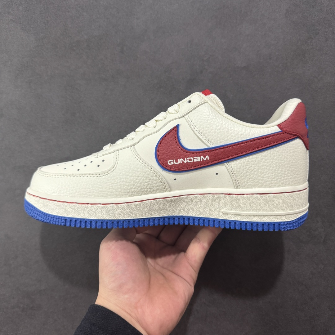 图片[2]-【定制版】Nike Air Force 1\’07 Low 万代联名 白红蓝 空军一号低帮休闲板鞋  #原楦头原纸板 原装鞋盒 原厂鞋底 超高清洁度 细节完美 货号：SC0601-565  尺码：36 37 37.5 38 39 39.5 40 40.5 41.5 42 42.5 43 44 44.5 45 编码：HXSB310320-选品中心