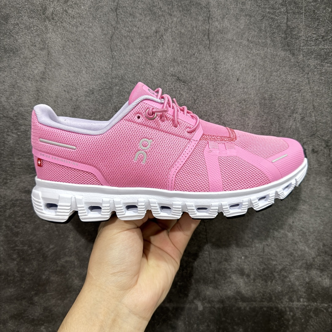 【PE版本】On 昂跑训练鞋Cloud 6代 新品男女同款缓震徒步鞋厚底增高运动老爹鞋 云模块高弹eva十橡胶组合,缓震回弹双效合一,抓地力及耐磨性兼备原装进口织物鞋面,厚实兼备透气性,同步原版高频压印及压胶处理,3m反光加持缓震性能提升:cloudtilt 2.0采用了先进的缓震技术,能够有效减少跑步时对关节的冲击,保护运动者的健康。其独特的缓震系统设计能够提供稳定的支撑,确保跑者在跑道上尽情释放潜能。 这款运动鞋注重透气性和舒适性,采用轻盈透气的材料,确保双脚在奔跑中感受自由和快感。紧密贴合脚型的设计,提供稳定的支撑,让跑者在奔跑中更加自如。 尺码:36 36.5 37 38 38.5 39 40 40.5 41 42 42.5 43 44 44.5 45-选品中心
