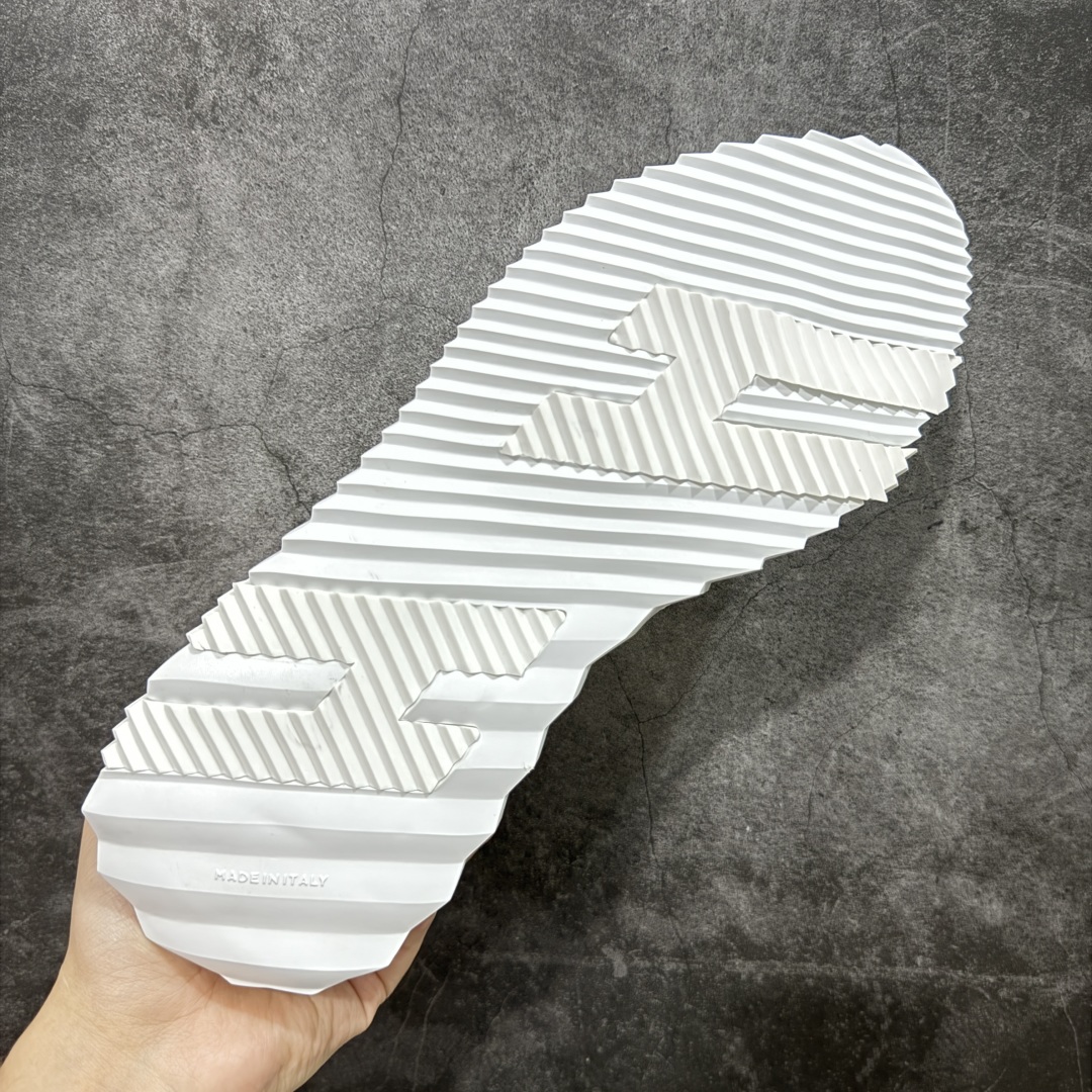 图片[9]-【莞顶礼盒版】Hermes 爱马仕 Bouncing 老钱风 低帮休闲运动鞋 海淘代购同渠道品质 高端零售 外贸充正专供 原版购入开发 ZP级全套包装 完美楦型 正确卡色 大底 质感媲美原版 细节与原版一致 请注意区分市面通货材 尺码：39 40 41 42 43 44 45-选品中心