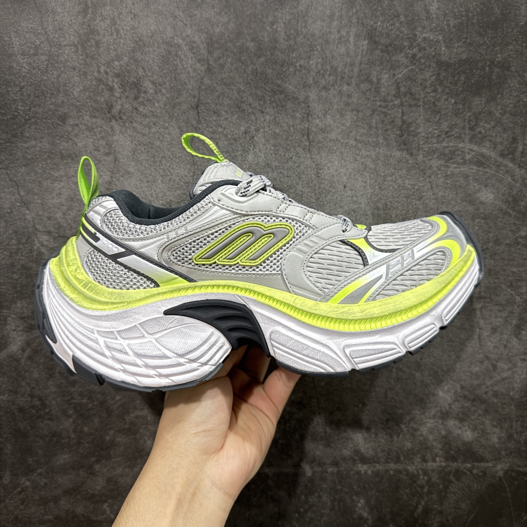 【纯原OK版本】Balenciaga 巴黎世家 6XL 复古老爹鞋 专柜同步包装 原装大盒 全套原纸板楦头开发 最原汁原味的灵魂版型 全鞋荧光划线卡点 胶水把控整洁度追求极致完美 每一双都是工艺品 多重QC质检 实实在在的免检产品 原盒原配 正确字体电绣 粗细、位置、大小正确 侧边TPU 透气孔匹配意产原版 正确分离大底 TPU软底 原版一致大底LOGO 立体感十足 尺码:35 36 37 38 39 40 41 42 43 44 45 46 偏大-选品中心