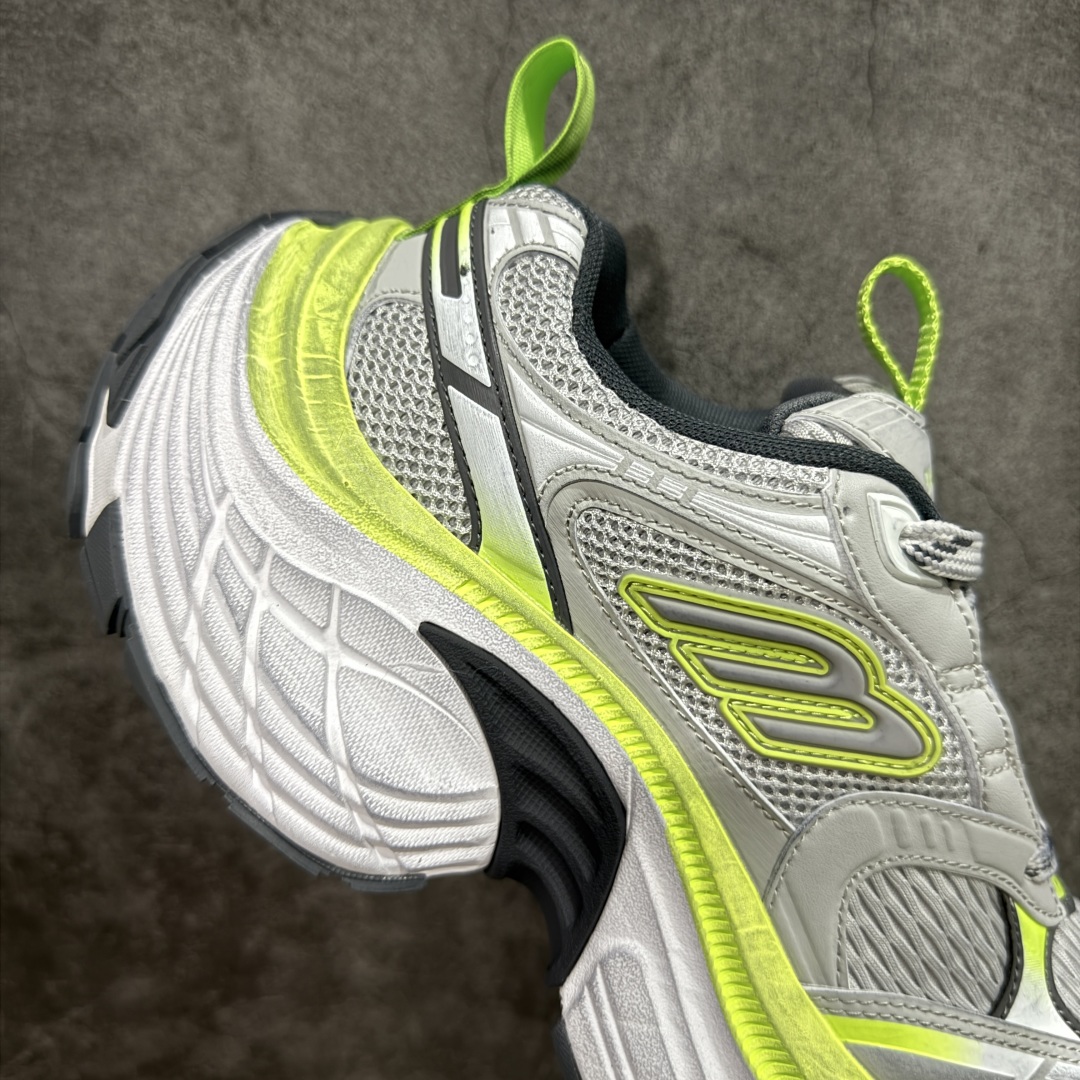 图片[7]-【纯原OK版本】Balenciaga 巴黎世家 6XL 复古老爹鞋 专柜同步包装 原装大盒 全套原纸板楦头开发 最原汁原味的灵魂版型 全鞋荧光划线卡点 胶水把控整洁度追求极致完美 每一双都是工艺品 多重QC质检 实实在在的免检产品 原盒原配 正确字体电绣 粗细、位置、大小正确 侧边TPU 透气孔匹配意产原版 正确分离大底 TPU软底 原版一致大底LOGO 立体感十足 尺码：35 36 37 38 39 40 41 42 43 44 45 46 偏大-选品中心