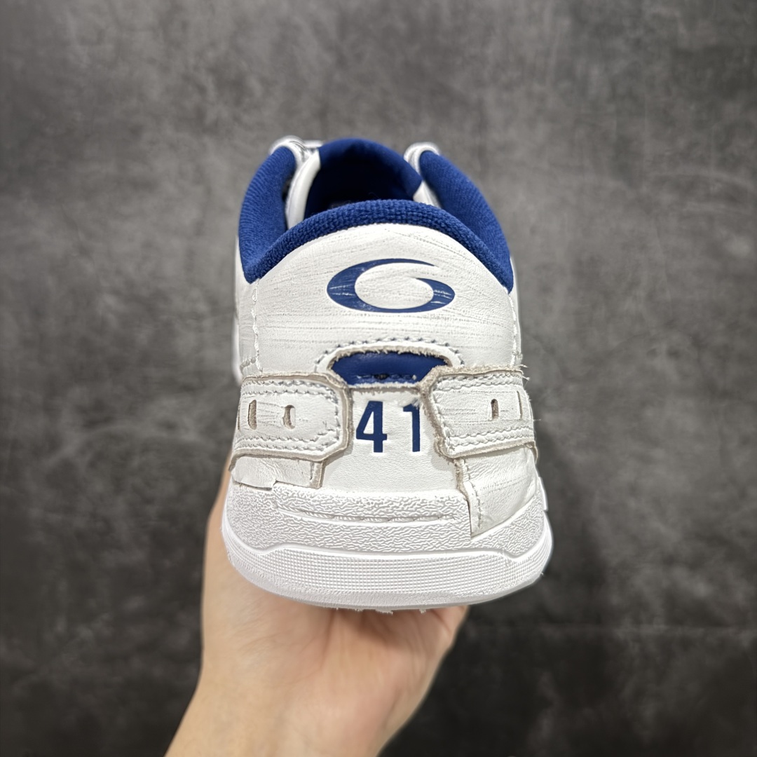 图片[4]-【XA纯原版】Balenciaga Hamptons Worn-Out 巴黎世家十八18代 涤纶（聚酯纤维）牛皮革 圆头系带 低帮 生活休闲鞋板鞋 全套原纸板楦头开发 最原汁原味的灵魂版型 全鞋荧光划线卡点 胶水把控整洁度追求极致完美 每一双都是工艺品 多重QC质检 超越公司货的品控标准 实实在在的免检产品 原盒原配 正确字体电绣 粗细、位置、大小正确 侧边TPU 透气孔匹配意产原版 正确分离大底 TPU软底 原版一致大底LOGO 立体感十足 原厂皮料水洗做旧 采购原厂网纱 偏大一码 尺码：35 36 37 38 39 40 41 42 43 44 45 46-选品中心