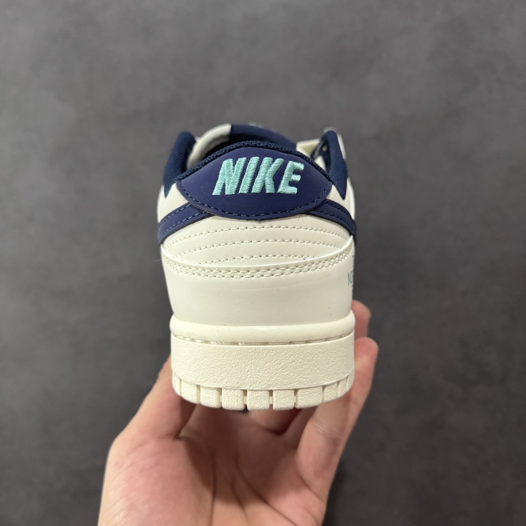 图片[4]-【定制版】Nike SB Dunk Low x The North Face 白蓝双小勾 纯原大厂出品 极力推荐👏 原装头层材料 独家版型蒸餾加工 帶來的是更好的视觉和脚感体验 大厂纯原品质出货 清洁度 电绣工艺 皮料切割干净无任何毛边 细节完美 货号：XD1588 224 尺码：36 36.5 37.5 38 38.5 39 40 40.5 41 42 42.5 43 44 44.5 45-选品中心