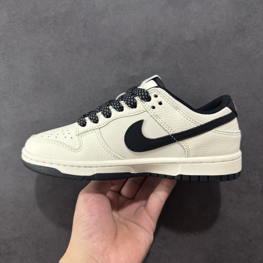 图片[2]-【定制版】Nike SB Dunk Low 斯图西联名 闪电米黑 高端定制 低帮休闲板鞋 QW5836-018  #定制鞋盒 大厂纯原品质出货 超高清洁度 皮料切割干净无任何毛边 细节完美   尺码：36 36.5 37.5 38 38.5 39 40 40.5 41 42 42.5 43 44 44.5 45-选品中心
