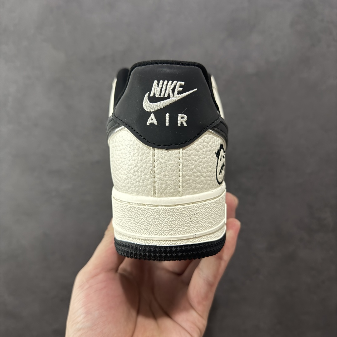 图片[4]-【定制版】Nike Air Force 1\’07 Low 米黑鬼脸 空军一号低帮休闲板鞋 DF0188-072  #原楦头原纸板 原装鞋盒 原厂鞋底 超高清洁度 细节完美  尺码：36 36.5 37.5 38 38.5 39 40 40.5 41 42 42.5 43 44 44.5 45-选品中心