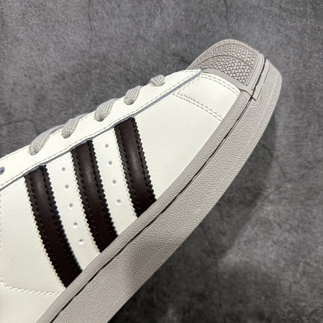 图片[6]-【公司级】AD Originals Superstar 经典贝壳头休闲板鞋 纯白 B27136 纯原鞋楦 立体LOGO 国内最高工艺 原装超软一体蓝底 头层抗裂牛皮 原厂数据密度鞋带 鞋舌3D高频版 货号：JQ6250 尺码：35 36 36.5 37 38 38.5 39 40 40.5 41 42 42.5 43 44 44.5 45-选品中心