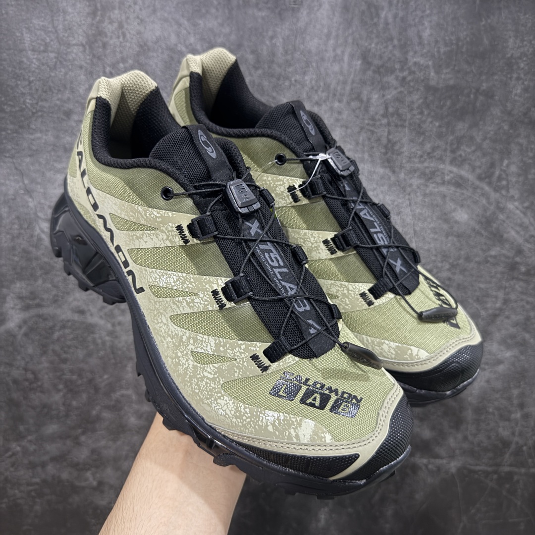 【巅峰版】Salomon 萨洛蒙 XT-4 OG 复古机能跑鞋 黑绿 经典户外产品 将初代XT 系列越野鞋面与重装徒步QUSET 4D中底融合呈现全新产品 鞋面拥有“SENSIFIT QUICKLACE ”双重组合 搭载 代表性的 4D ADVENCED CHASSIS 鞋底底盘 具备稳定 抓地 防护的综合特性 尺码:36 36.5 37.5 38 38.5 39 40 40.5 41 42 42.5 43 44 44.5 45-选品中心