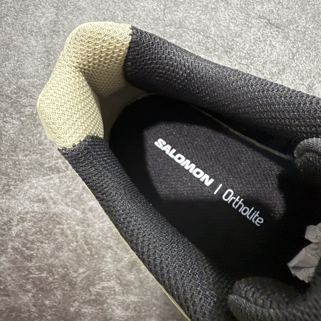 图片[8]-【巅峰版】Salomon 萨洛蒙 XT-4 OG 复古机能跑鞋 黑绿 经典户外产品 将初代XT 系列越野鞋面与重装徒步QUSET 4D中底融合呈现全新产品 鞋面拥有“SENSIFIT QUICKLACE ”双重组合 搭载 代表性的 4D ADVENCED CHASSIS 鞋底底盘 具备稳定 抓地 防护的综合特性 尺码：36 36.5 37.5 38 38.5 39 40 40.5 41 42 42.5 43 44 44.5 45-选品中心