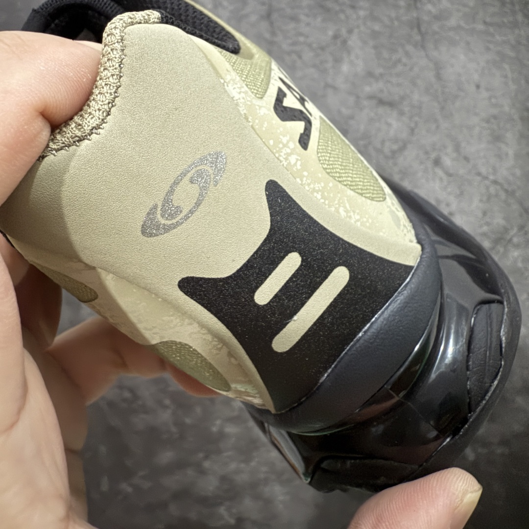 图片[2]-【巅峰版】Salomon 萨洛蒙 XT-4 OG 复古机能跑鞋 黑绿 经典户外产品 将初代XT 系列越野鞋面与重装徒步QUSET 4D中底融合呈现全新产品 鞋面拥有“SENSIFIT QUICKLACE ”双重组合 搭载 代表性的 4D ADVENCED CHASSIS 鞋底底盘 具备稳定 抓地 防护的综合特性 尺码：36 36.5 37.5 38 38.5 39 40 40.5 41 42 42.5 43 44 44.5 45-选品中心