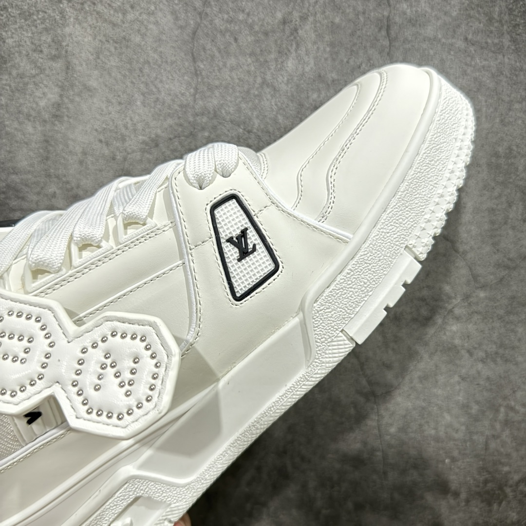 520 广东纯原版本 LV Trainer 运动鞋致意 Pharrell Williams-Chinese UA Cheap High Quatity Brand Clothes Bags handbags Sneakers wholesale wholesaler seller from China Factory suppliers Fashion Clothing Shoes best Quality Beautiful Price 520 广东纯原版本 LV Trainer 运动鞋致意 Pharrell Williams