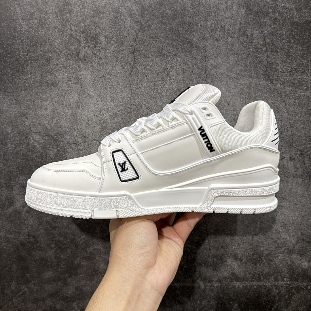 520 广东纯原版本 LV Trainer 运动鞋致意 Pharrell Williams-Chinese UA Cheap High Quatity Brand Clothes Bags handbags Sneakers wholesale wholesaler seller from China Factory suppliers Fashion Clothing Shoes best Quality Beautiful Price 520 广东纯原版本 LV Trainer 运动鞋致意 Pharrell Williams