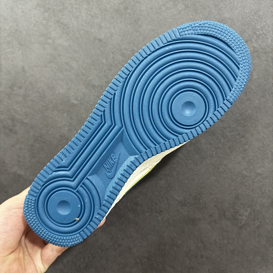 图片[9]-【定制版】Nike Air Force 1\’07 Low 小黄人 白蓝金韵 空军一号低帮休闲板鞋 SC0601-566  #原楦头原纸板 原装鞋盒 原厂鞋底 超高清洁度 细节完美  尺码：36 36.5 37.5 38 38.5 39 40 40.5 41 42 42.5 43 44 44.5 45 编码：HXSB310320-选品中心