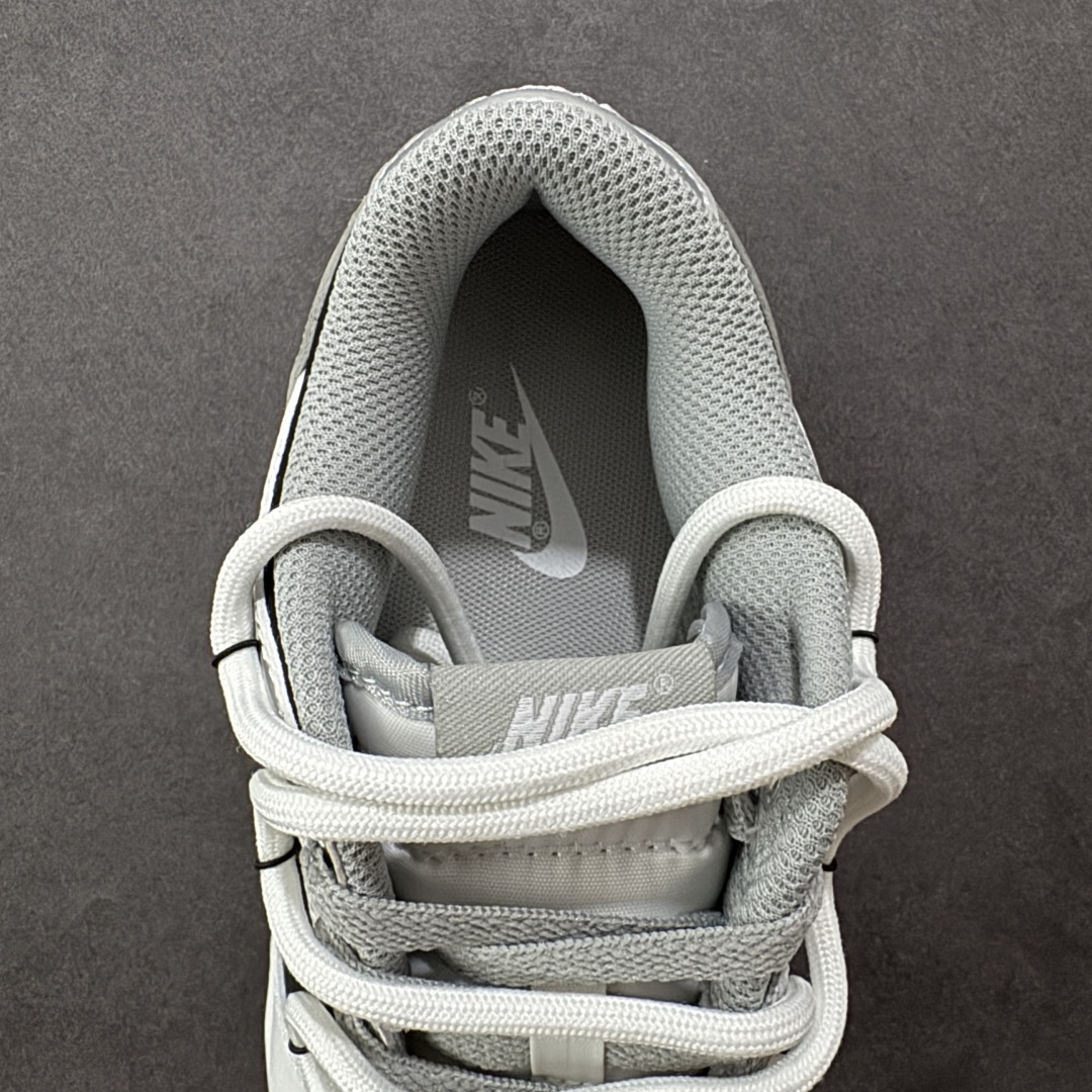 图片[7]-【定制版】Nike SB Dunk Low \”Just Do it\” 绑带黑银 周年高端定制 低帮休闲板鞋 WS0414-025  #定制鞋盒 大厂纯原品质出货 超高清洁度 皮料切割干净无任何毛边 细节完美   尺码：36 36.5 37.5 38 38.5 39 40 40.5 41 42 42.5 43 44 44.5 45 编码：HXSB330340-选品中心