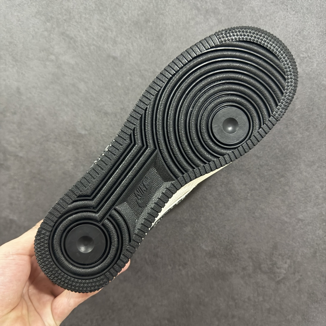 图片[9]-【定制版】Nike Air Force 1\’07 Low LV联名 黑线黑牛仔 空军一号低帮休闲板鞋 YX5066-347  #原楦头原纸板 原装鞋盒 定制五金配件 内置全掌气垫 原厂鞋底  尺码：36 36.5 37.5 38 38.5 39 40 40.5 41 42 42.5 43 44 44.5 45 编码：HXSA310320-选品中心