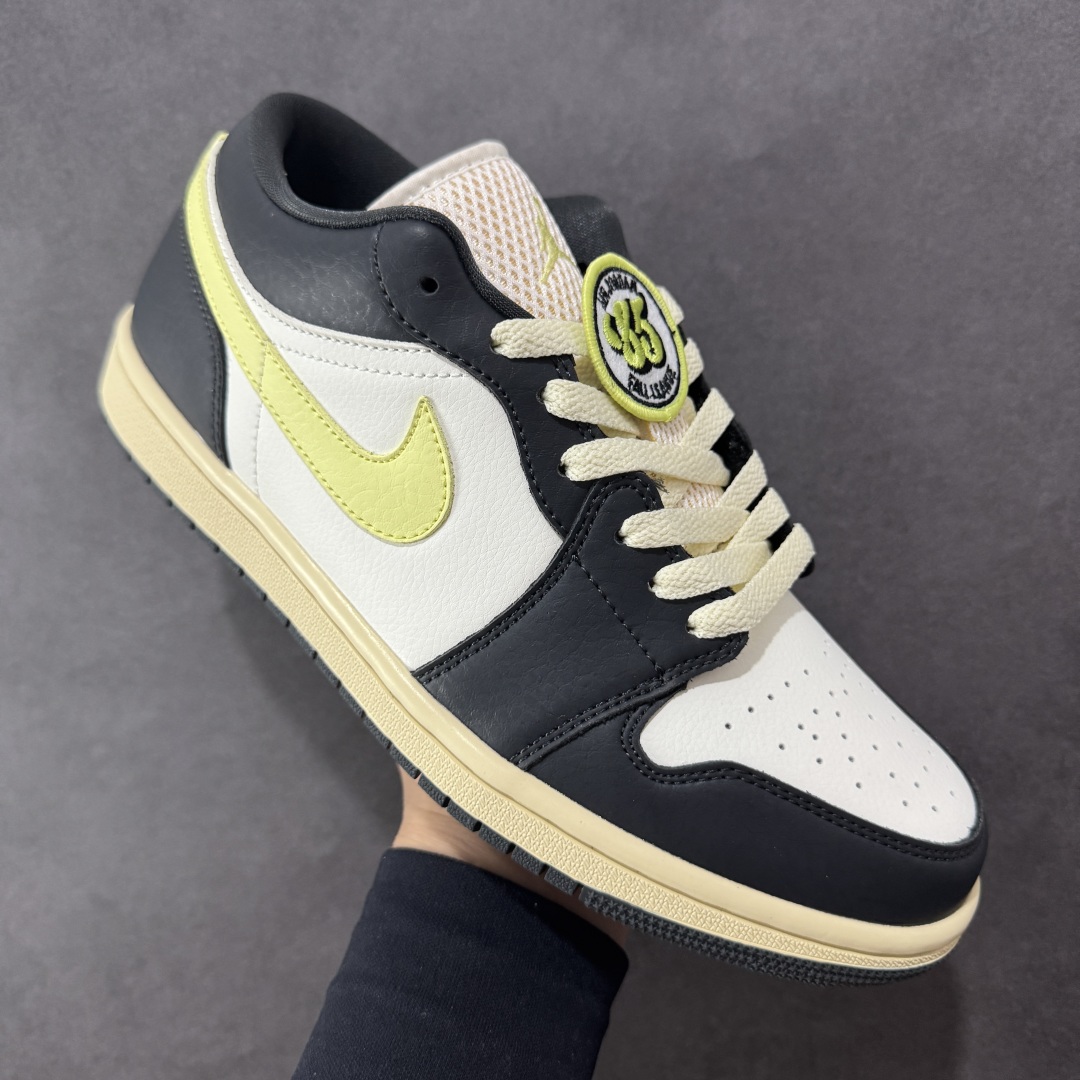图片[3]-【K版】Air Jordan AJ1 Low 低帮 黑白黄 HQ3009-003 全新流水线出品 市场第二梯队最强版 全部原鞋开发 原楦原纸板开发 全鞋电脑针车 原厂内置全掌气垫 原盒内在原标 唯一Zp原版鞋带绑法 免检产品 全新2022版型 全头层皮料 完美零毛边处理 原厂配置全掌气垫 价格定位良心 新配色陆续出货 尺码：36 36.5 37.5 38 38.5 39 40 40.5 41 42 42.5 43 44 44.5 45 46-选品中心
