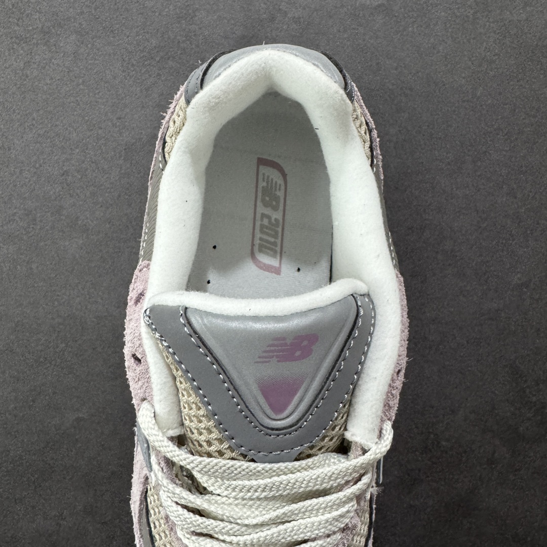 图片[7]-【公司级】New Balance 2010系列 新百伦 复古老爹风网布跑步休闲运动鞋 新百伦经典配色 沿袭了面世之初的经典科技 以ENCAP中底配以升级版 N-ERGY缓震物料 鞋面则采用特色的柔软麂皮搭以NewBalance经典的尼龙网布 低调中还原跑鞋本真 更年轻化的设计理念与材质 让新世代青年得以用全新视角体验经典鞋款的传奇魅力 货号：U2010NB1 尺码：36 37 37.5 38 38.5 39.5 40 40.5 41.5 42 42.5 43 44 45 编码：FSB240250-选品中心