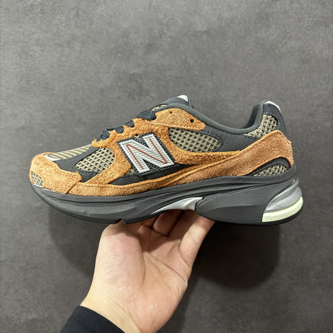 图片[2]-【公司级】New Balance 2010系列 新百伦 复古老爹风网布跑步休闲运动鞋 新百伦经典配色 沿袭了面世之初的经典科技 以ENCAP中底配以升级版 N-ERGY缓震物料 鞋面则采用特色的柔软麂皮搭以NewBalance经典的尼龙网布 低调中还原跑鞋本真 更年轻化的设计理念与材质 让新世代青年得以用全新视角体验经典鞋款的传奇魅力 货号：U2010NB2 尺码：36 37 37.5 38 38.5 39.5 40 40.5 41.5 42 42.5 43 44 45 编码：FSB240250-选品中心