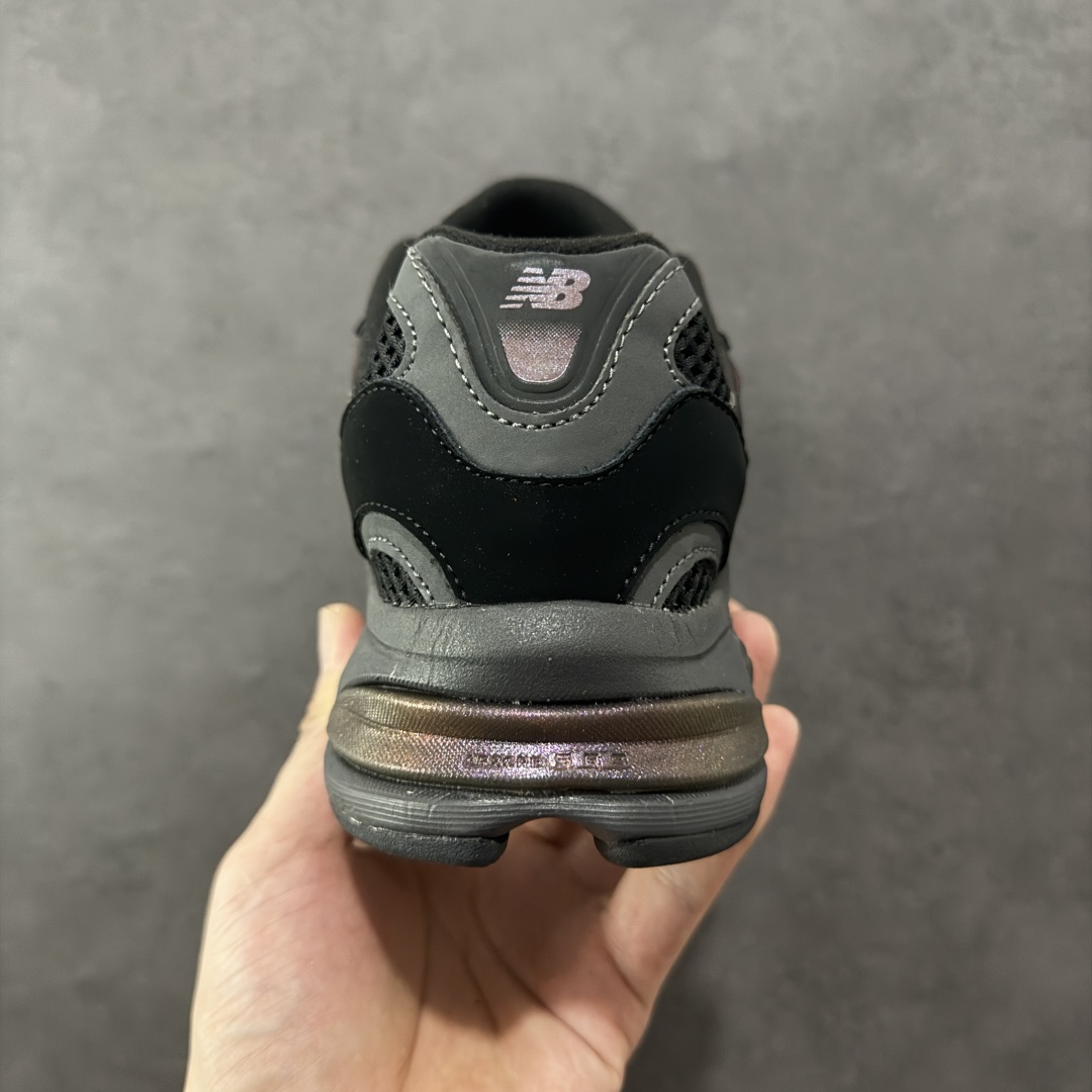 图片[4]-【公司级】New Balance 2010系列 新百伦 复古老爹风网布跑步休闲运动鞋 新百伦经典配色 沿袭了面世之初的经典科技 以ENCAP中底配以升级版 N-ERGY缓震物料 鞋面则采用特色的柔软麂皮搭以NewBalance经典的尼龙网布 低调中还原跑鞋本真 更年轻化的设计理念与材质 让新世代青年得以用全新视角体验经典鞋款的传奇魅力 货号：U2010NB5 尺码：36 37 37.5 38 38.5 39.5 40 40.5 41.5 42 42.5 43 44 45 编码：FSB240250-选品中心