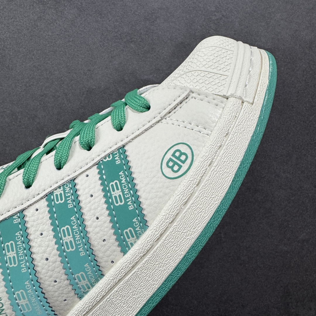 图片[5]-【定制版】Balenciaga x Ad Superstar 定制配色 巴黎世家联名 三叶草低帮休闲百搭贝壳头板鞋 AD8016 公司级版本 大厂流水作业生产 超高清洁度 皮料切割干净无任何毛边 细节完美   尺码：36 36.5 37 38 38.5 39 40 40.5 41 42 42.5 43 44 44.5 45-选品中心