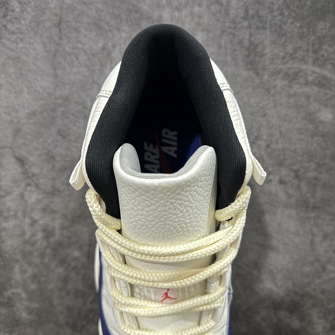  
【纯原】Air Jordan 11  AJ11 白蓝红 货号：IH0296-400

台湾原厂牛津布
