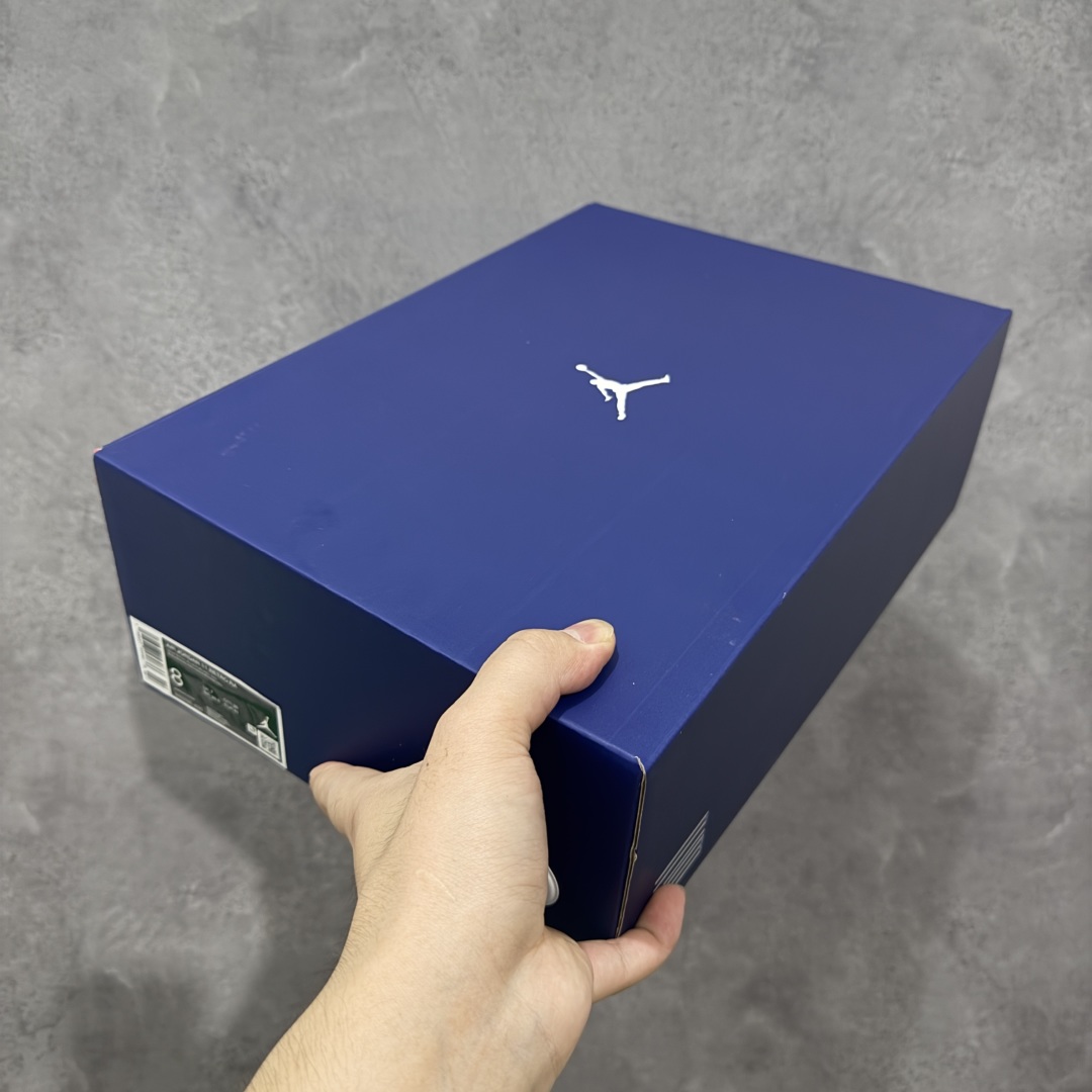  
【纯原】Air Jordan 11  AJ11 白蓝红 货号：IH0296-400

台湾原厂牛津布
