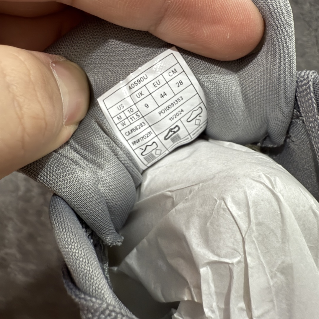 图片[7]-【LW版本】Alo Runner 明星同款 四季常青款增高低帮休闲生活鞋 灰色  1：1复刻 细节一步到位 采用增高4CM防滑耐磨鞋底 随意搭配的都好看的鞋子  尺码：36 37 38 39 40 41 42 43 44 45-选品中心