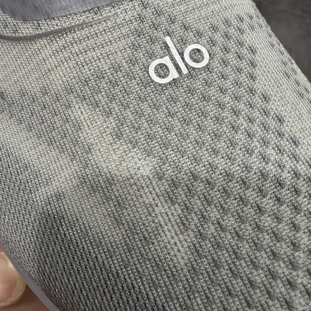 图片[5]-【LW版本】Alo Runner 明星同款 四季常青款增高低帮休闲生活鞋 灰色  1：1复刻 细节一步到位 采用增高4CM防滑耐磨鞋底 随意搭配的都好看的鞋子  尺码：36 37 38 39 40 41 42 43 44 45-选品中心