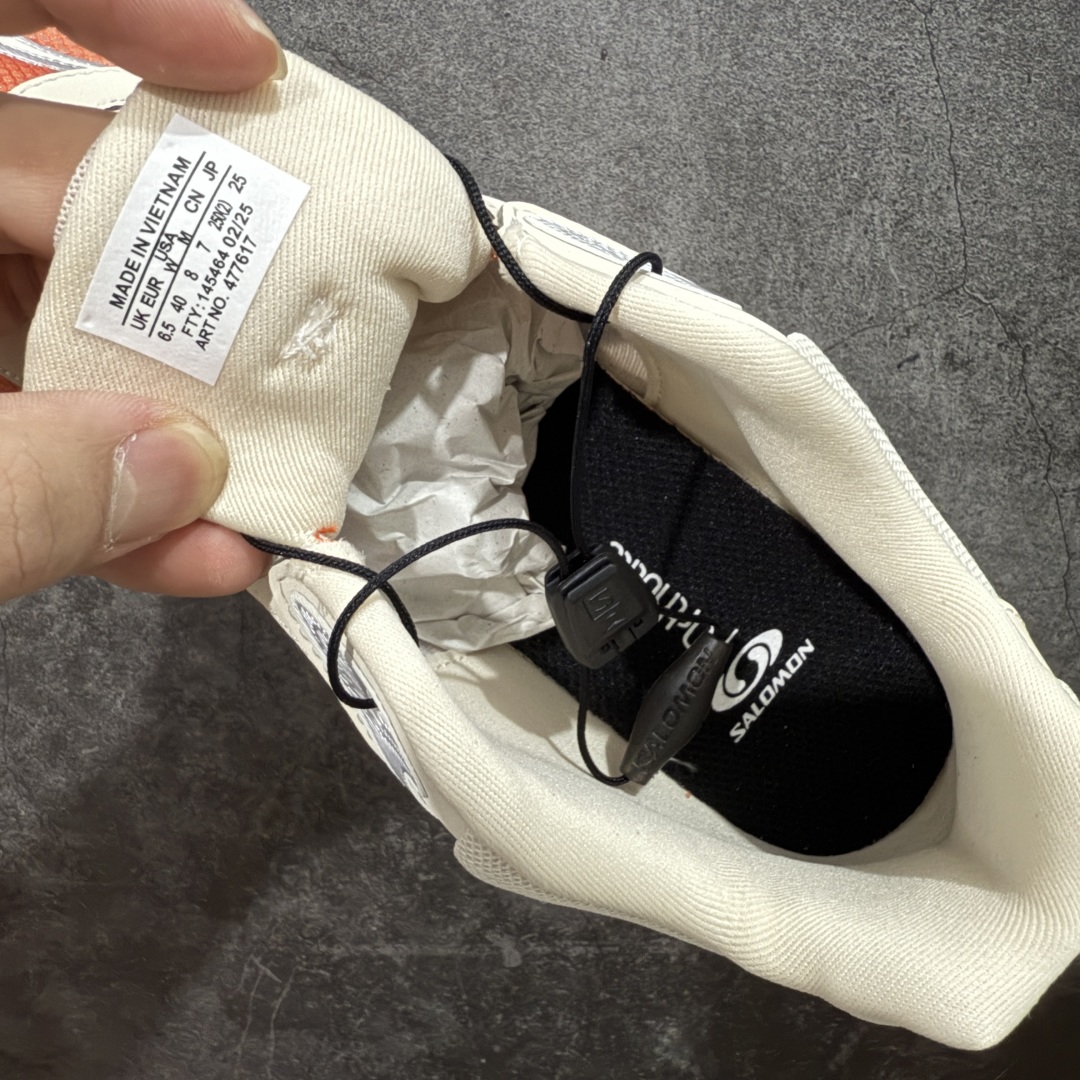 图片[7]-【666版本】SALOMON 萨洛蒙 XT-WHISPER 舒适百搭耐磨轻便低帮 休闲越野训练城市通勤跑步鞋 男女同款 粉橘色 纯原外贸平台特供订单 耗时半年巨作 #全套原纸板楦头开发 #原厂特供网布配套加持 #确保原汁原味 完美呈现版型 #原档数据独家私模五层组合大底 #男女鞋同步官方开发至46 #原装Ortholite轻量化鞋垫 #中底布带钢印编号 原厂TPU锁扣 #进口港宝加持 后跟自然饱满 还原公司包裹性 #鞋面采用SENSIFT贴合技术 #全方位贴合包裹脚型 #鞋跟部鞋底牵引设计 #提供强大的抓地性能 #更适应野外崎岖不平的道路 #基于 SALOMON 初代 XT 鞋身造型并搭载 4D ADVANCED CHASSIS™ 大底打造而成 为这款 XT-WHISPER 带来了多项足部控制与保护等功能性 如在运动过程中控制左右晃动的过程而提高稳定性、改善长途越野过程中足中到足尖的过渡、提高感知岩石的精确度以抵抗尖锐物体对脚底的伤害以及采用动态缓冲来增强穿着舒适感 从而减轻疲劳感 使 XT-WHISPER 成为一双舒适且安全的户外之履 货号：477617 尺码：36 36.5 37.5 38 38.5 39 40 40.5 41 42 42.5 43 44 45 46-选品中心