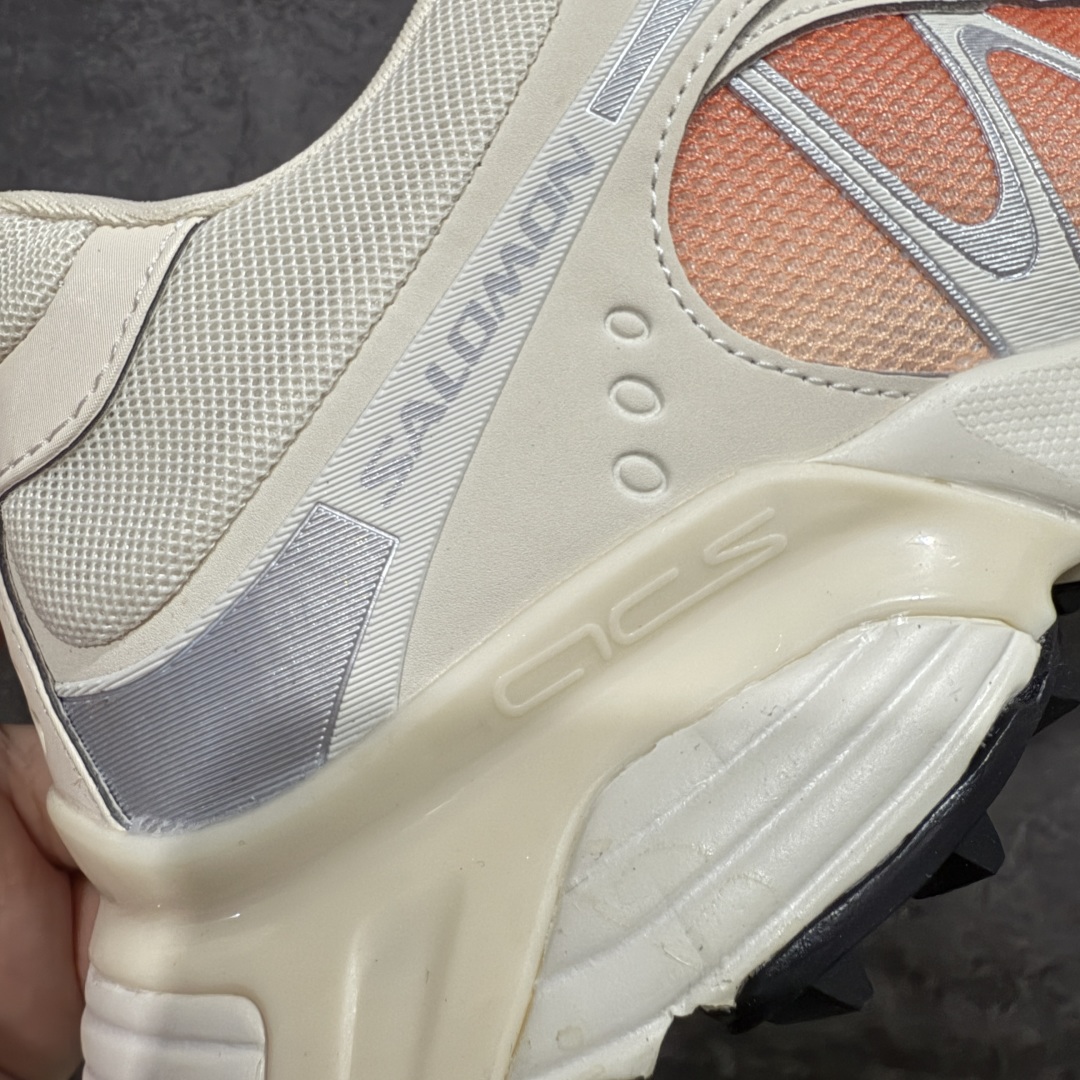 图片[3]-【666版本】SALOMON 萨洛蒙 XT-WHISPER 舒适百搭耐磨轻便低帮 休闲越野训练城市通勤跑步鞋 男女同款 粉橘色 纯原外贸平台特供订单 耗时半年巨作 #全套原纸板楦头开发 #原厂特供网布配套加持 #确保原汁原味 完美呈现版型 #原档数据独家私模五层组合大底 #男女鞋同步官方开发至46 #原装Ortholite轻量化鞋垫 #中底布带钢印编号 原厂TPU锁扣 #进口港宝加持 后跟自然饱满 还原公司包裹性 #鞋面采用SENSIFT贴合技术 #全方位贴合包裹脚型 #鞋跟部鞋底牵引设计 #提供强大的抓地性能 #更适应野外崎岖不平的道路 #基于 SALOMON 初代 XT 鞋身造型并搭载 4D ADVANCED CHASSIS™ 大底打造而成 为这款 XT-WHISPER 带来了多项足部控制与保护等功能性 如在运动过程中控制左右晃动的过程而提高稳定性、改善长途越野过程中足中到足尖的过渡、提高感知岩石的精确度以抵抗尖锐物体对脚底的伤害以及采用动态缓冲来增强穿着舒适感 从而减轻疲劳感 使 XT-WHISPER 成为一双舒适且安全的户外之履 货号：477617 尺码：36 36.5 37.5 38 38.5 39 40 40.5 41 42 42.5 43 44 45 46-选品中心