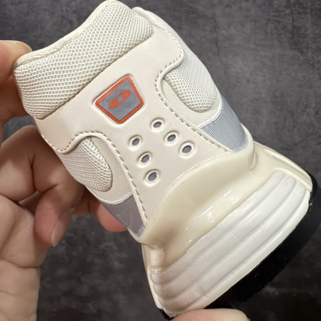 图片[2]-【666版本】SALOMON 萨洛蒙 XT-WHISPER 舒适百搭耐磨轻便低帮 休闲越野训练城市通勤跑步鞋 男女同款 粉橘色 纯原外贸平台特供订单 耗时半年巨作 #全套原纸板楦头开发 #原厂特供网布配套加持 #确保原汁原味 完美呈现版型 #原档数据独家私模五层组合大底 #男女鞋同步官方开发至46 #原装Ortholite轻量化鞋垫 #中底布带钢印编号 原厂TPU锁扣 #进口港宝加持 后跟自然饱满 还原公司包裹性 #鞋面采用SENSIFT贴合技术 #全方位贴合包裹脚型 #鞋跟部鞋底牵引设计 #提供强大的抓地性能 #更适应野外崎岖不平的道路 #基于 SALOMON 初代 XT 鞋身造型并搭载 4D ADVANCED CHASSIS™ 大底打造而成 为这款 XT-WHISPER 带来了多项足部控制与保护等功能性 如在运动过程中控制左右晃动的过程而提高稳定性、改善长途越野过程中足中到足尖的过渡、提高感知岩石的精确度以抵抗尖锐物体对脚底的伤害以及采用动态缓冲来增强穿着舒适感 从而减轻疲劳感 使 XT-WHISPER 成为一双舒适且安全的户外之履 货号：477617 尺码：36 36.5 37.5 38 38.5 39 40 40.5 41 42 42.5 43 44 45 46-选品中心