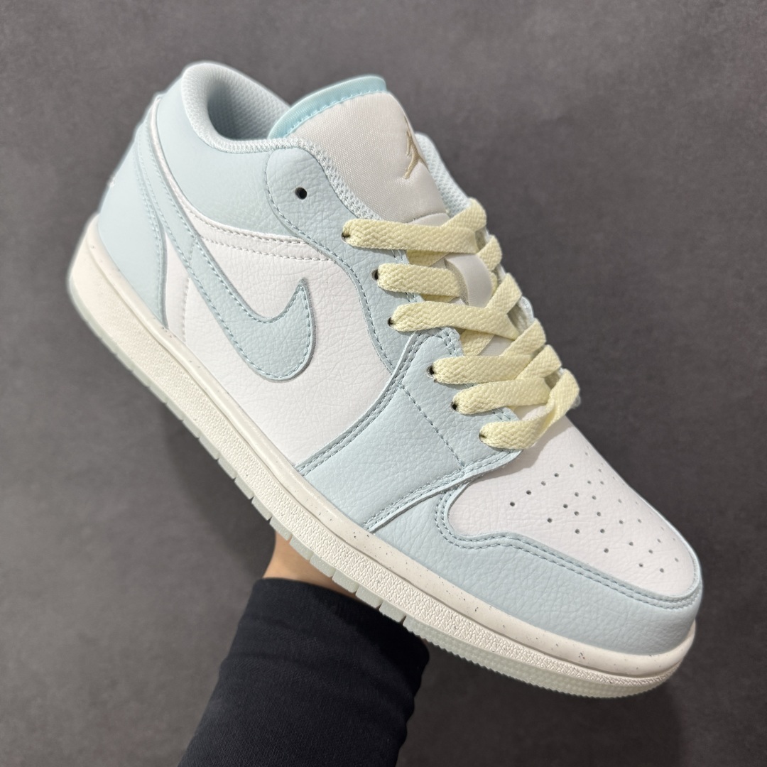 图片[3]-【K版】Air Jordan AJ1 Low 低帮 提夫尼蓝 HJ5999-400 全新流水线出品 市场第二梯队最强版 全部原鞋开发 原楦原纸板开发 全鞋电脑针车 原厂内置全掌气垫 原盒内在原标 唯一Zp原版鞋带绑法 免检产品 全新2022版型 全头层皮料 完美零毛边处理 原厂配置全掌气垫 价格定位良心 新配色陆续出货 尺码：36 36.5 37.5 38 38.5 39 40 40.5 41 42 42.5 43 44 44.5 45 46-选品中心