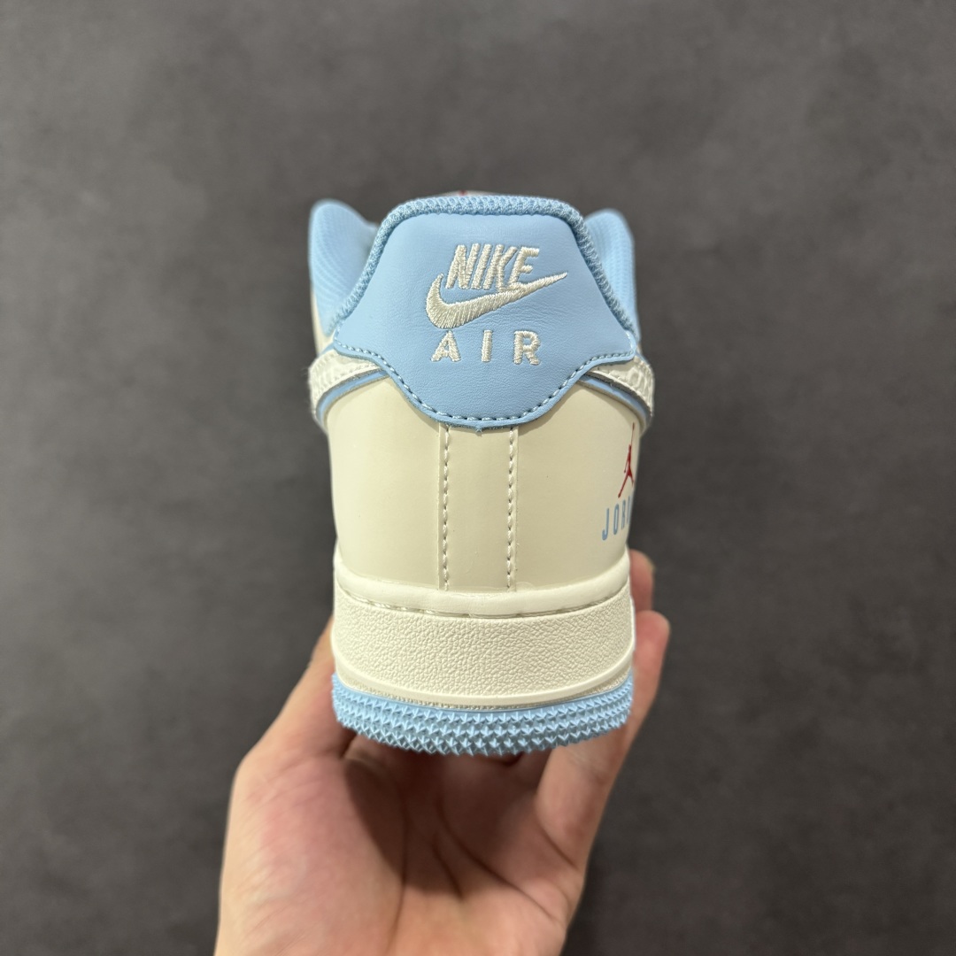 图片[4]-【定制版】NIke Air Force 1 \’07 Low “飞人”空军一号 低帮 运动鞋 休闲鞋 折边针车 工艺难度大 原楦头原纸板 原装鞋盒 定制五金配件 内置全掌气垫 原厂鞋底 货号：CS5288-029 尺码：36 36.5 37.5 38 38.5 39 40 40.5 41 42 42.5 43 44 44.5 45 编码：HXSB310320-选品中心