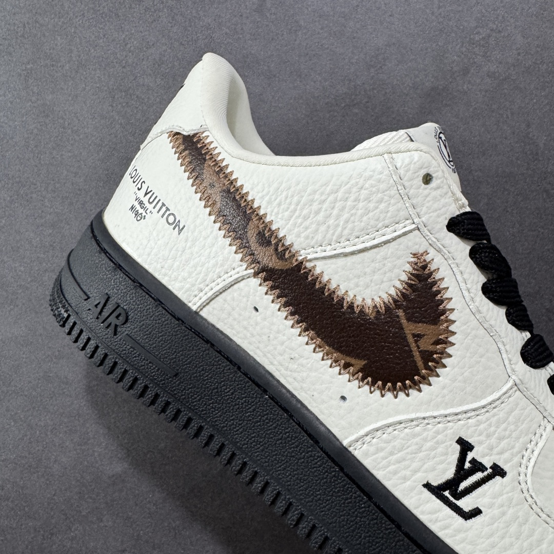 260 定制版 Nike Air Force 1'07 Low LV联名 素白雅棕 空军一号定制休闲板鞋 SC0601-559-Chinese UA Cheap High Quatity Brand Clothes Bags handbags Sneakers wholesale wholesaler seller from China Factory suppliers Fashion Clothing Shoes best Quality Beautiful Price 260 定制版 Nike Air Force 1'07 Low LV联名 素白雅棕 空军一号定制休闲板鞋 SC0601-559