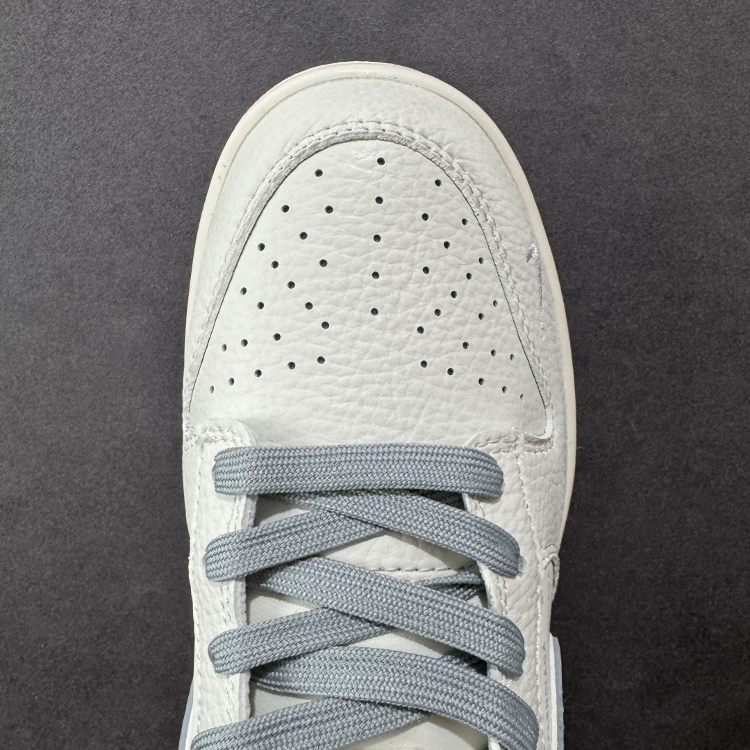 图片[8]-【定制版】Nike SB Dunk Low “巴黎世家联名—奶白灰钩印花”高端定制 低帮休闲板鞋 定制鞋盒 大厂纯原品质出货 超高清洁度 皮料切割干净无任何毛边 细节完美 货号：FX1588-312 尺码：36 36.5 37.5 38 38.5 39 40 40.5 41 42 42.5 43 44 44.5 45 编码：QFB310320-选品中心