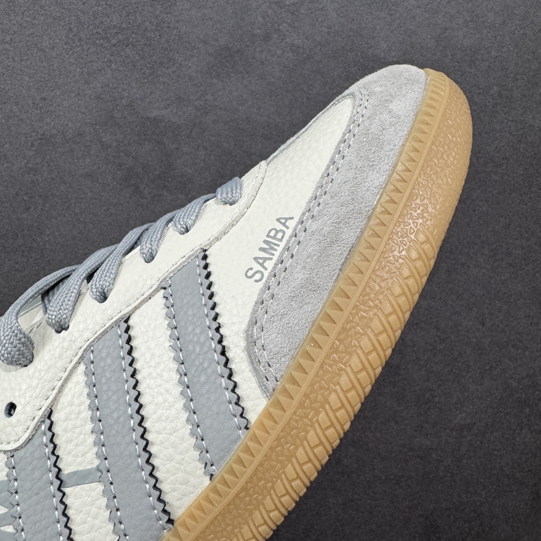 图片[5]-【定制版】adidas originals Samba OG x Stussy 灰白 桑巴舞系列复古经典轻便板鞋 此款以简约大方的造型设计 给人以随性休闲的时尚格调 穿着舒适轻便，运动灵活自如 满足日常个性穿搭 货号：XR0013 尺码：36 36.5 37 38 38.5 39 40 40.5 41 42 42.5 43 44 44.5 45-选品中心