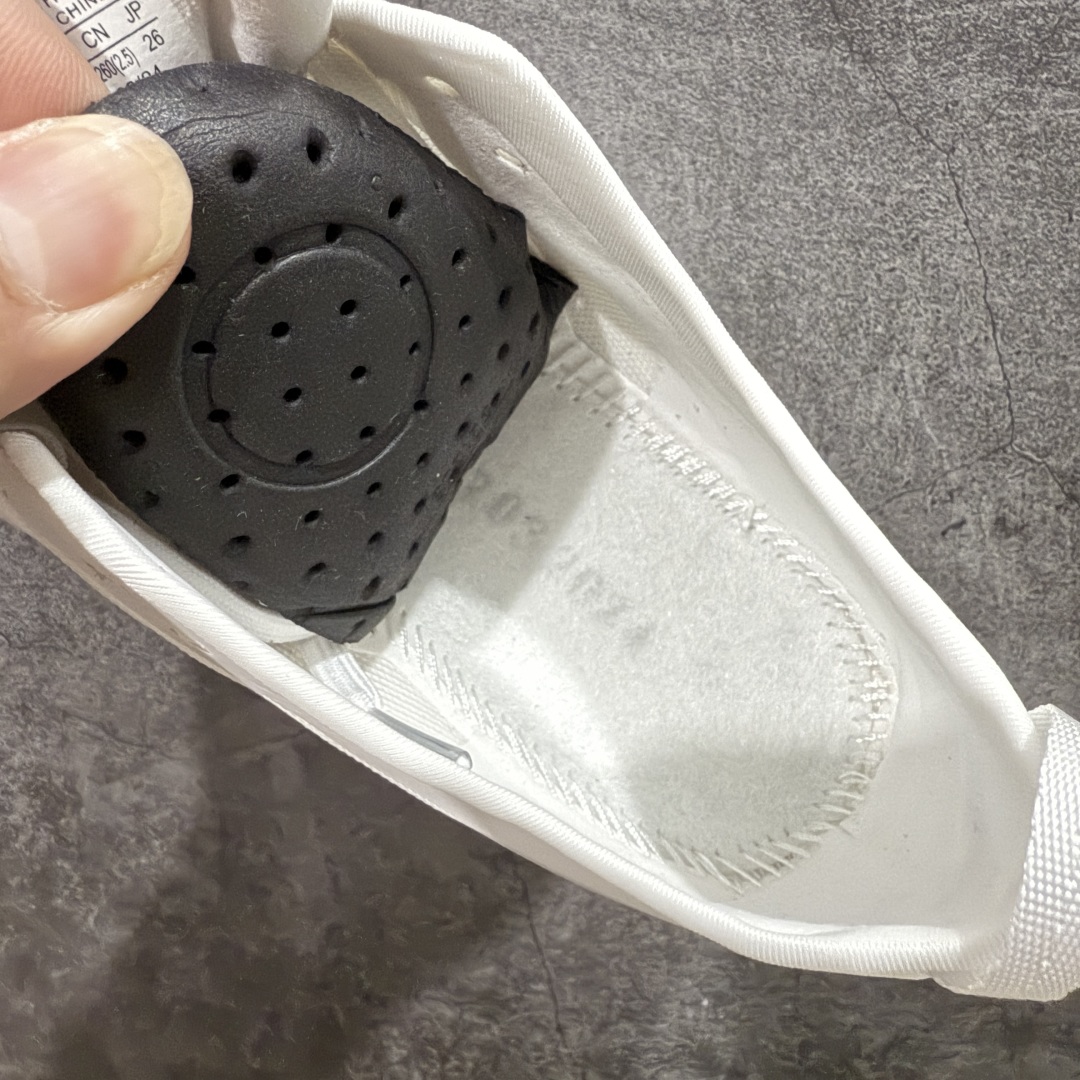 图片[8]-【莞产套盒版】ARC‘TERYX始祖鸟 KONSEAL LT 轻量 男女 登山鞋 夏季透气款 徒步 攀岩 徒步户外休闲鞋 莞产原单 代购指定版本 原数据开发 不掉标 正确高频字体 鸟爪细节完美 区别市场公版货 错误字体货 中底带钢印 礼盒装 男女码齐 带半码 上脚舒适轻便无负重感 四季百搭 始祖鸟 KONSEAL LT轻量户外鞋，这双鞋，不仅仅可以穿着逛街上班，更可以穿着徒步旅游甚至攀岩！说实话，没多少人真的会去攀岩，经我们试穿，这双鞋，日常穿也是非常舒服轻便！搭配日常的衣服完全不违和！结构中底TPU底盘，保护双脚。配置3D模具保护双脚+一体化系带系统，鞋面防撕裂网布、TPU保护膜和牛巴革合成面料，喜欢放心入！这种类型的鞋子咱们家超难得遇到一次，喜欢一定不要错过 尺码：36 36.5 37 38 38.5 39 40 40.5 41 42 42.5 43 44 44.5 45-选品中心