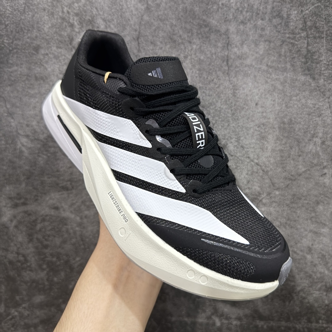 图片[3]-【HD真碳组合底】Ad Adizero Boston 13 阿迪马拉松系列超轻防滑训练跑步运动鞋 JS4938 真碳柱 组合底版本 区别市场涂漆假碳一体大底货 这双跑鞋在保留了前一代的核心科技的基础上，做了一些调整和优化，让跑鞋的脚感更加柔软、回弹和舒适。同时，它也回归了 BOSTON 系列原本的精神，提供了一双适合各种训练和速度的性能跑鞋。 尺码：36 36.5 37 38 38.5 39 40 40.5 41 42 42.5 43 44 44.5 45-选品中心