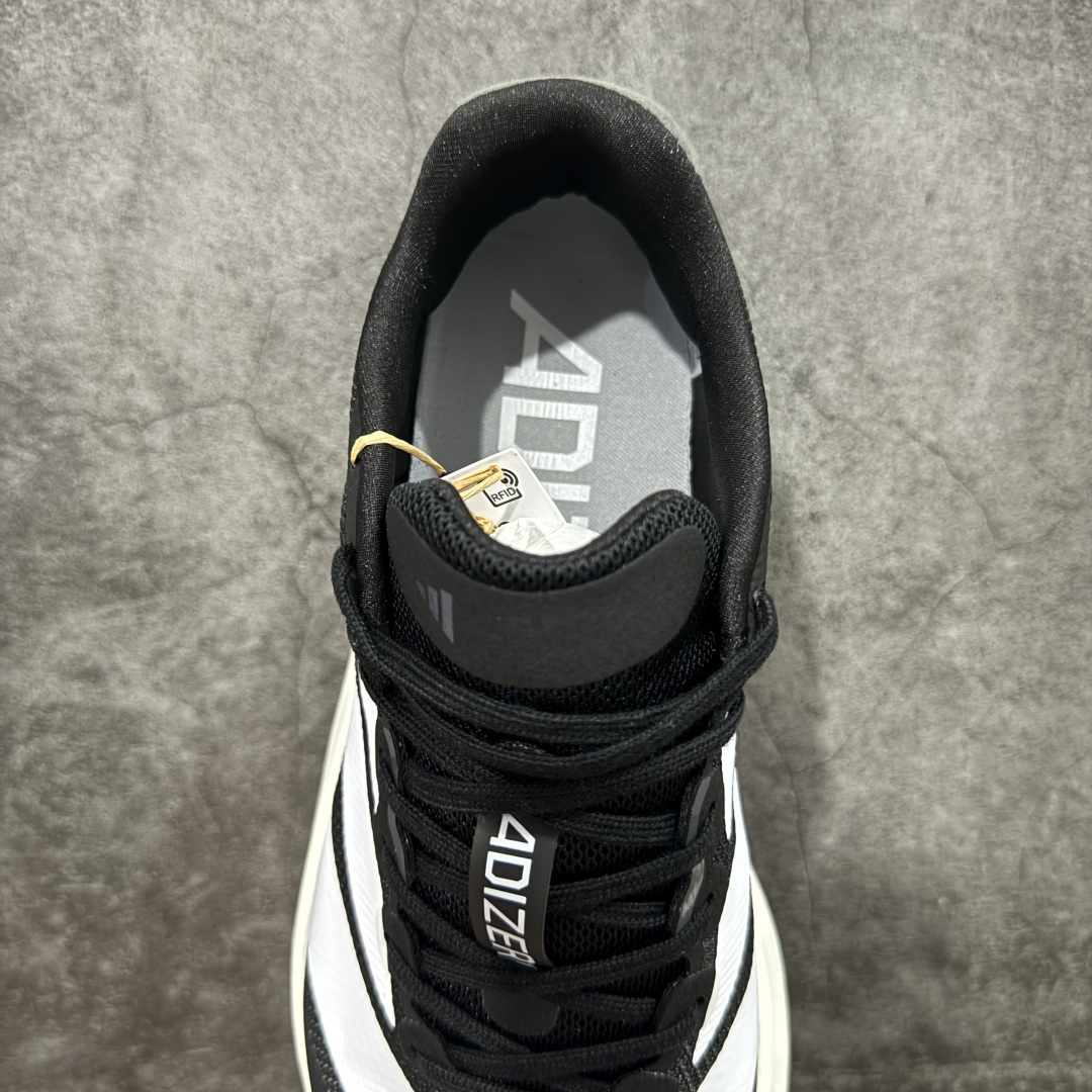 图片[8]-【HD真碳组合底】Ad Adizero Boston 13 阿迪马拉松系列超轻防滑训练跑步运动鞋 JS4938 真碳柱 组合底版本 区别市场涂漆假碳一体大底货 这双跑鞋在保留了前一代的核心科技的基础上，做了一些调整和优化，让跑鞋的脚感更加柔软、回弹和舒适。同时，它也回归了 BOSTON 系列原本的精神，提供了一双适合各种训练和速度的性能跑鞋。 尺码：36 36.5 37 38 38.5 39 40 40.5 41 42 42.5 43 44 44.5 45-选品中心