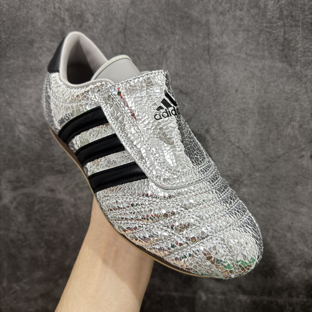 220 渠道纯原 Adidas Taekwondo 德训鞋 银黑配色 JH9664-Chinese UA Cheap High Quatity Brand Clothes Bags handbags Sneakers wholesale wholesaler seller from China Factory suppliers Fashion Clothing Shoes best Quality Beautiful Price 220 渠道纯原 Adidas Taekwondo 德训鞋 银黑配色 JH9664