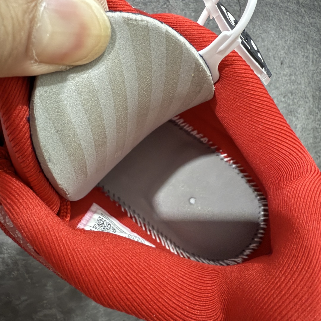 图片[8]-【灭世纯原】Nk Sabrina 2 \”Court Vision\” 萨布丽娜·约内斯库 签名款 实战系列篮球鞋  #鞋款搭载 Cushlon 泡绵帮助保持充沛活力。Air Zoom 缓震配置缔造出众回弹效果，外底抓地设计助你展现出色比赛表现。耐穿橡胶外底，提供强劲抓地力。  货号：FZ1517-600 尺码：39 40 40.5 41 42 42.5 43 44 44.5 45 46-选品中心