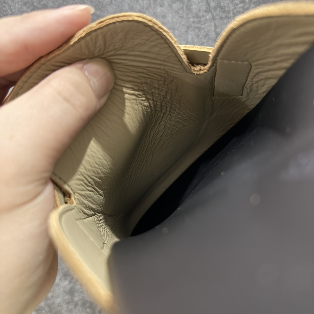 图片[9]-【佛山超A版】HERMES 爱马仕 GO MULE 老钱风 绒面革 半包头穆勒拖鞋 原版开发 进口头层反绒牛皮 高端零售专供 平台外贸专供品质 区别市面通货 尺码：39 40 41 42 43 44 45-选品中心