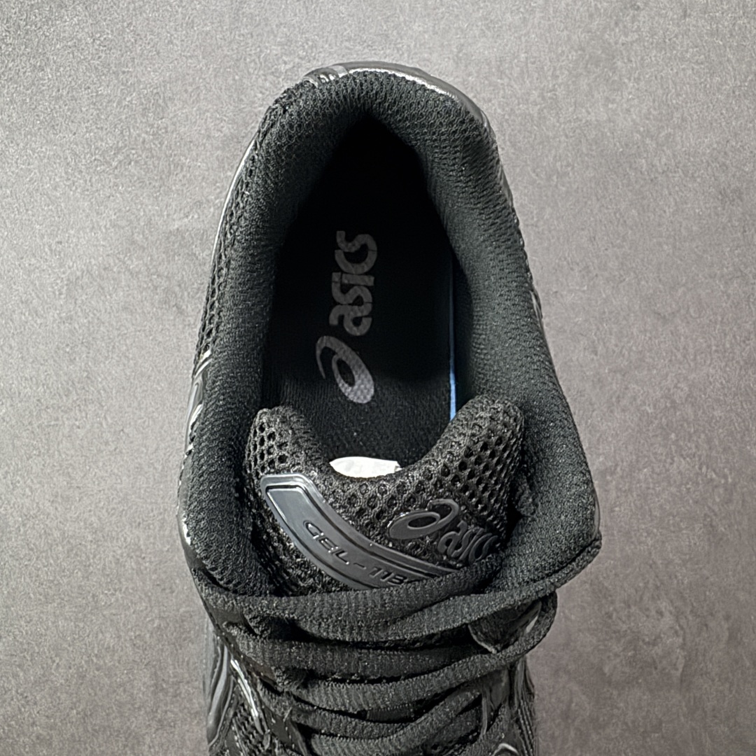 图片[7]-【K8版】ASICS 亚瑟士 GEL-1130 男女时尚透气 健步减震 运动潮流耐磨休闲鞋 选用网眼与皮革相接，复古而富有层次感。网布搭配银色金属感线条，虎爪 Logo 加入配色点缀，加深复古时尚美感Ortholite 鞋垫+搭载着 GEL 缓震胶的鞋底，同时辅以耐磨大底提供良好抓地力。复古美学入门代表作，重现2000年代后期的复古美学。 货号：1201A256-002 尺码：36-45半-选品中心