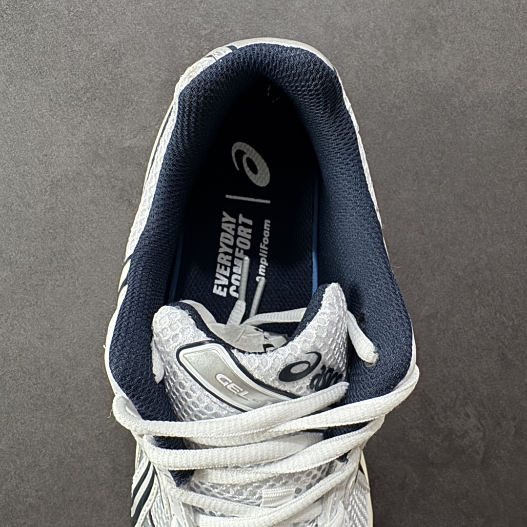 图片[7]-【K8版】ASICS 亚瑟士 GEL-1130 男女时尚透气 健步减震 运动潮流耐磨休闲鞋 选用网眼与皮革相接，复古而富有层次感。网布搭配银色金属感线条，虎爪 Logo 加入配色点缀，加深复古时尚美感Ortholite 鞋垫+搭载着 GEL 缓震胶的鞋底，同时辅以耐磨大底提供良好抓地力。复古美学入门代表作，重现2000年代后期的复古美学。 货号：1202A164-110 尺码：36-45半-选品中心