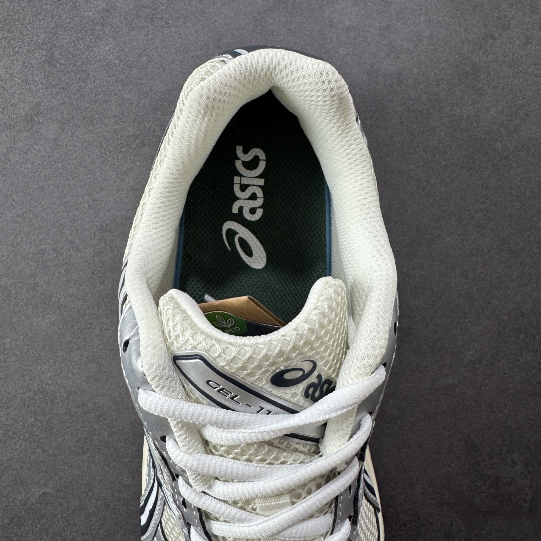 图片[7]-【K8版】ASICS 亚瑟士 GEL-1130 男女时尚透气 健步减震 运动潮流耐磨休闲鞋 选用网眼与皮革相接，复古而富有层次感。网布搭配银色金属感线条，虎爪 Logo 加入配色点缀，加深复古时尚美感Ortholite 鞋垫+搭载着 GEL 缓震胶的鞋底，同时辅以耐磨大底提供良好抓地力。复古美学入门代表作，重现2000年代后期的复古美学。 货号：1201A956-100 尺码：36-45半-选品中心