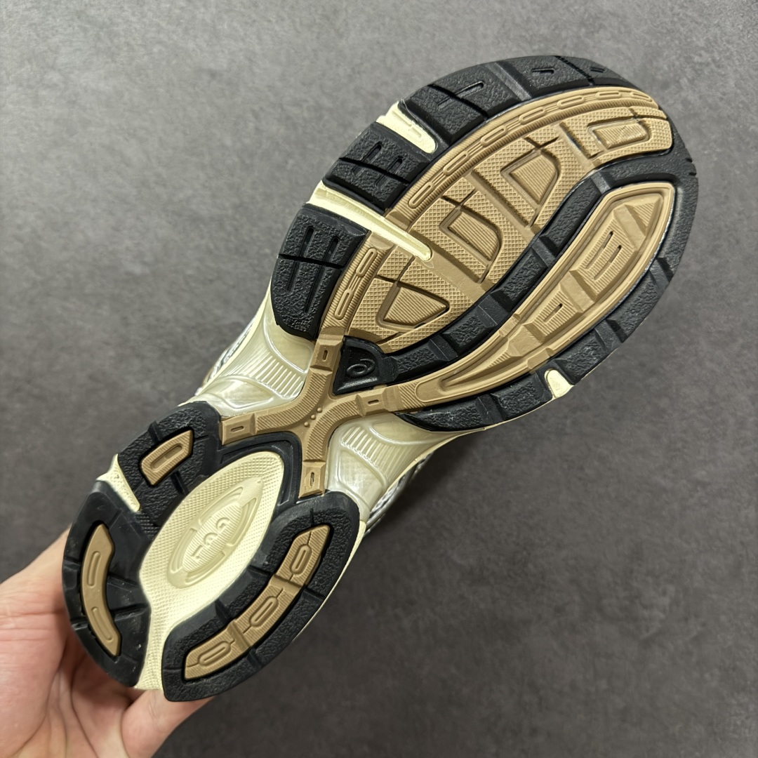 图片[9]-【K8版】ASICS 亚瑟士 GEL-1130 男女时尚透气 健步减震 运动潮流耐磨休闲鞋 选用网眼与皮革相接，复古而富有层次感。网布搭配银色金属感线条，虎爪 Logo 加入配色点缀，加深复古时尚美感Ortholite 鞋垫+搭载着 GEL 缓震胶的鞋底，同时辅以耐磨大底提供良好抓地力。复古美学入门代表作，重现2000年代后期的复古美学。 货号：1201A256-113 尺码：36-45半-选品中心