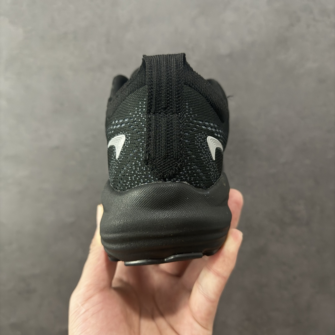 图片[4]-【公司级】Brooks 布鲁克斯 Glycerin 22 超弹轻盈跑步鞋 实拍首发 低帮透气缓震支撑休闲运动慢跑鞋 采用改进工程空气网眼组合热熔工艺 鞋面材质搭载DNA LOFT V2密度泡棉缓震系统 中底外置防滑耐磨橡胶底片 货号： 110445 1B 026 尺码：36 37 38 39 40 40.5 41 42 42.5 43 44 45 编码：FSB260270-选品中心