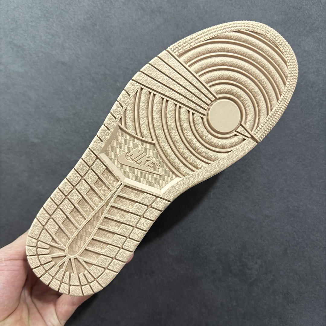 图片[9]-【K版】Air Jordan AJ1 Low 低帮 白灰 553558-169 全新流水线出品 市场第二梯队最强版 全部原鞋开发 原楦原纸板开发 全鞋电脑针车 原厂内置全掌气垫 原盒内在原标 唯一Zp原版鞋带绑法 免检产品 全新2022版型 全头层皮料 完美零毛边处理 原厂配置全掌气垫 价格定位良心 新配色陆续出货 尺码：36 36.5 37.5 38 38.5 39 40 40.5 41 42 42.5 43 44 44.5 45 46-选品中心