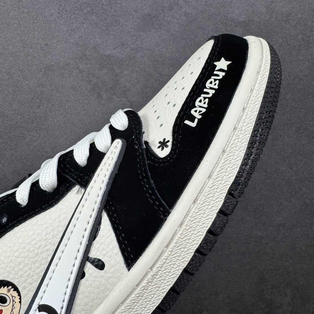 图片[5]-【定制版】Travis Scott x Nike Air Jordan 1 Low x 拉布布涂鸦 Air Jordan 1 Low 反转黑白拉布布倒钩 纯原版本 全鞋采用原装头层皮，用料扎实 精雕细琢 鞋型极致还原 飞翼3D打印改良 深度立体 四线中底拉帮皮料选材 钢印 背胶一应俱全 全新批次 原装原模大底全鞋原厂定制皮料，手感细腻正确折边工艺 完美细节诠释 货号：XB1979 017 尺码：36 36.5 37.5 38 38.5 39 40 40.5 41 42 42.5 43 44 44.5 45-选品中心