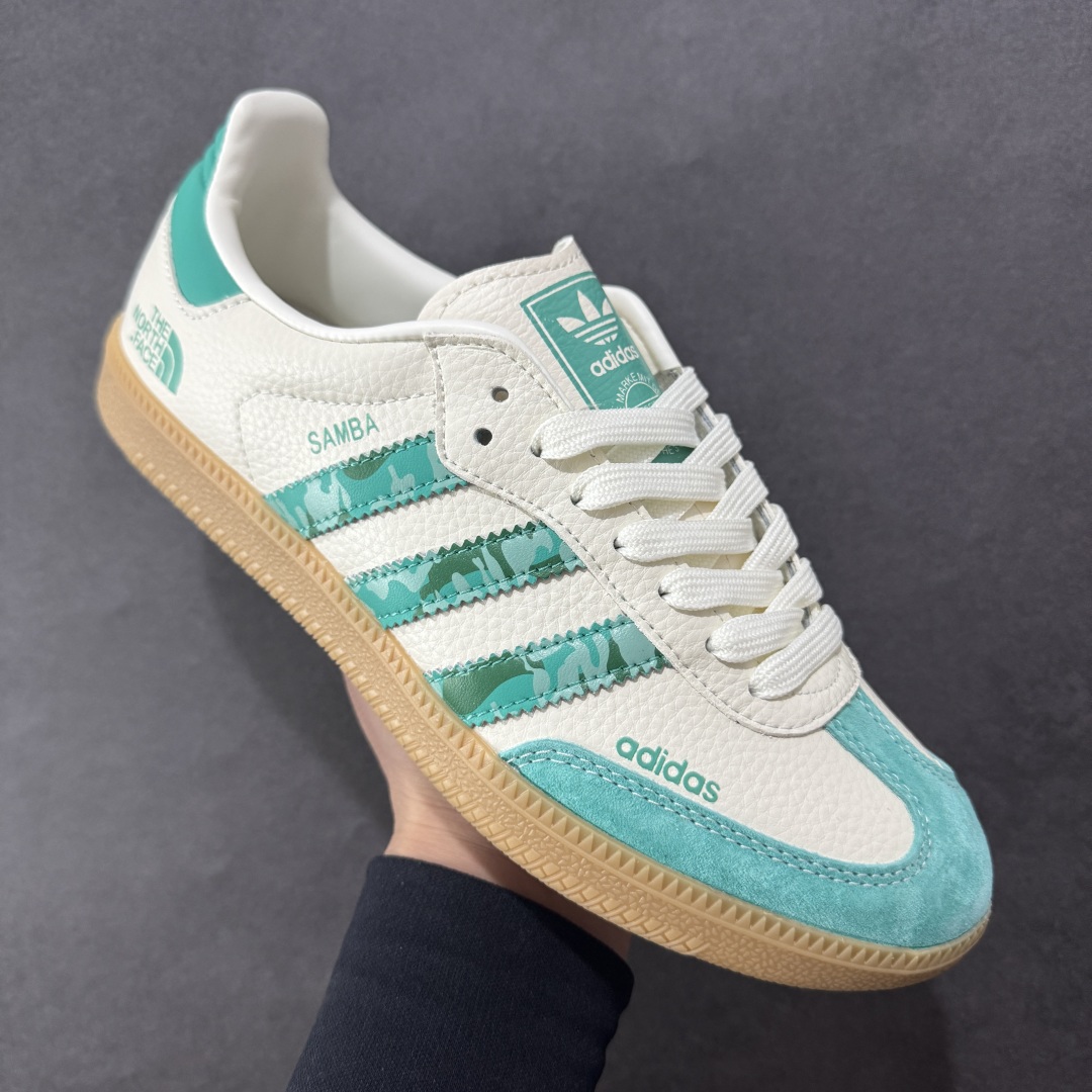 图片[3]-【定制版】adidas originals Samba OG x The North Face 绿白 桑巴舞系列复古经典轻便板鞋 此款以简约大方的造型设计 给人以随性休闲的时尚格调 穿着舒适轻便，运动灵活自如 满足日常个性穿搭 货号：XR0012 尺码：36 36.5 37 38 38.5 39 40 40.5 41 42 42.5 43 44 44.5 45-选品中心